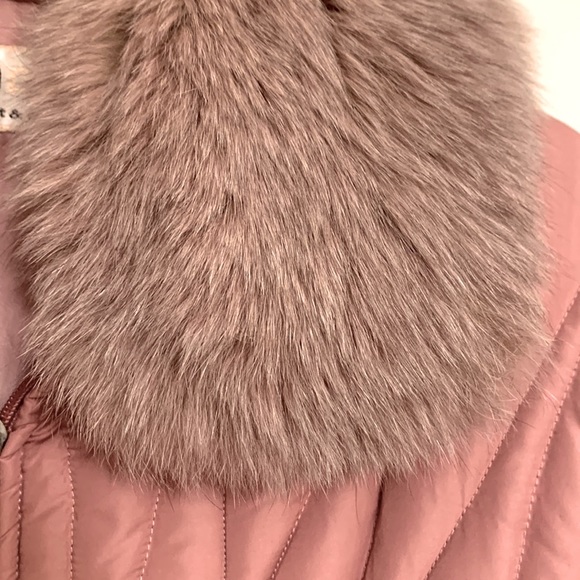 Down winter coat with Fox Fur collar - Picture 16 of 16
